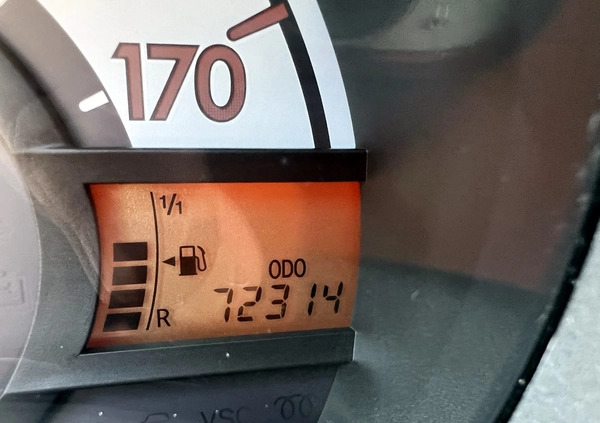 Peugeot 107 cena 11500 przebieg: 72000, rok produkcji 2007 z Rydułtowy małe 529